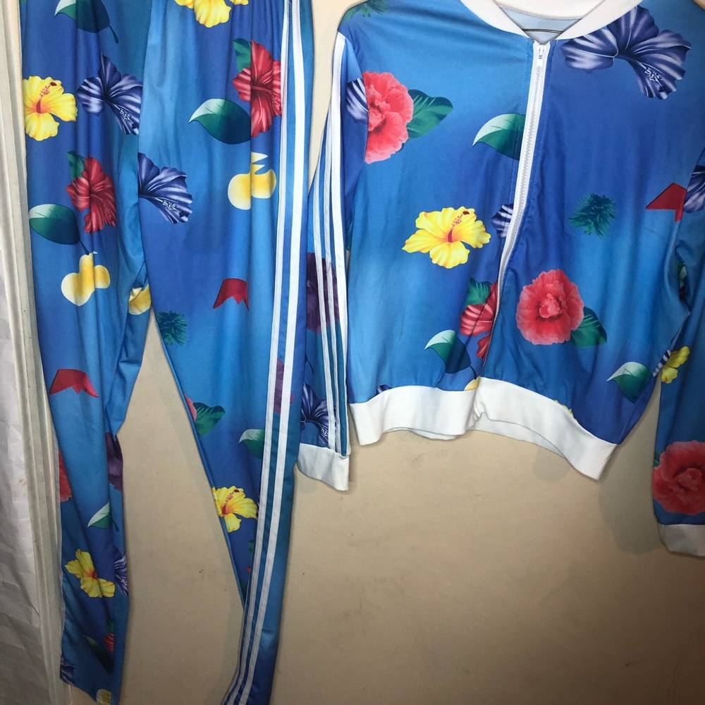 Blue colorful outfit
